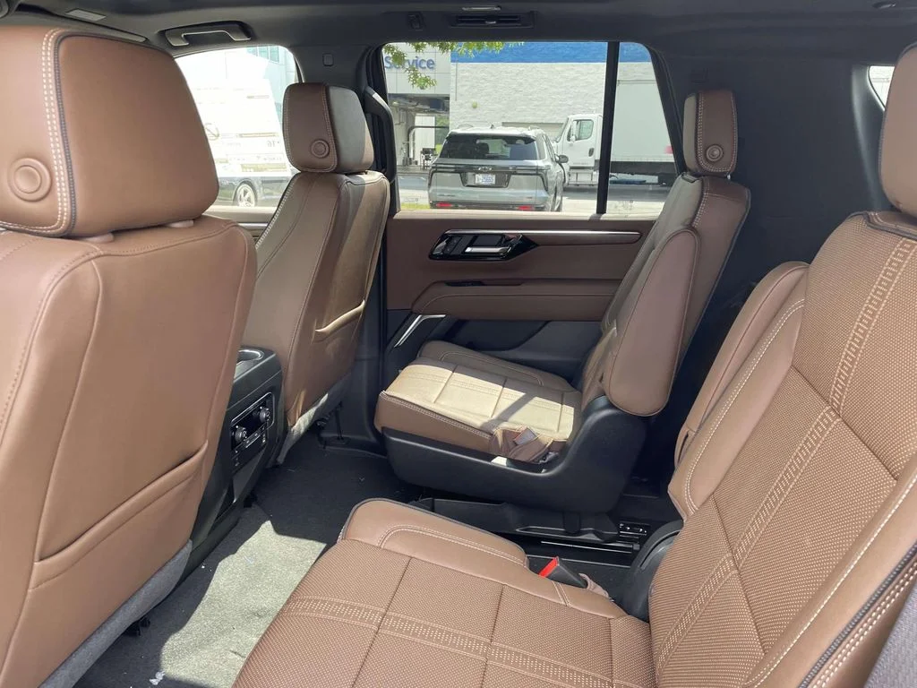 New 2026 Sterling Gray Metallic Chevrolet High Country image 16