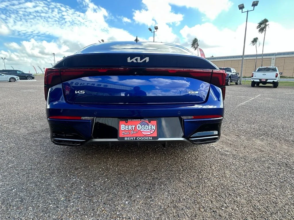 Used 2025 Blue Kia GT-Line image 5