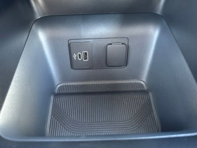 New 2026 Vapor Blue Metallic Ford Active image 27