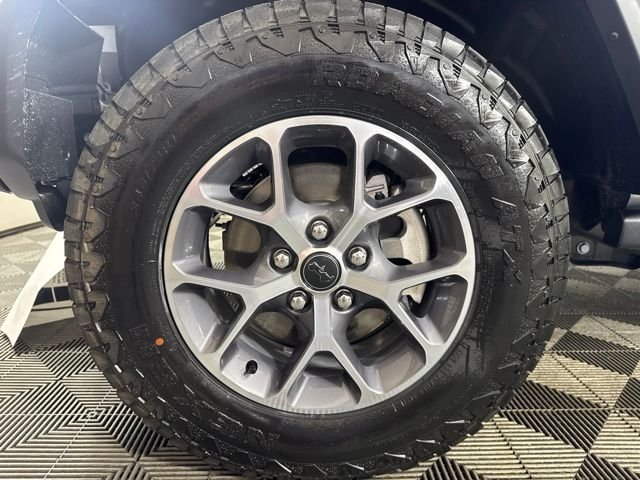 Used 2024 Silver Jeep Sport S image 10