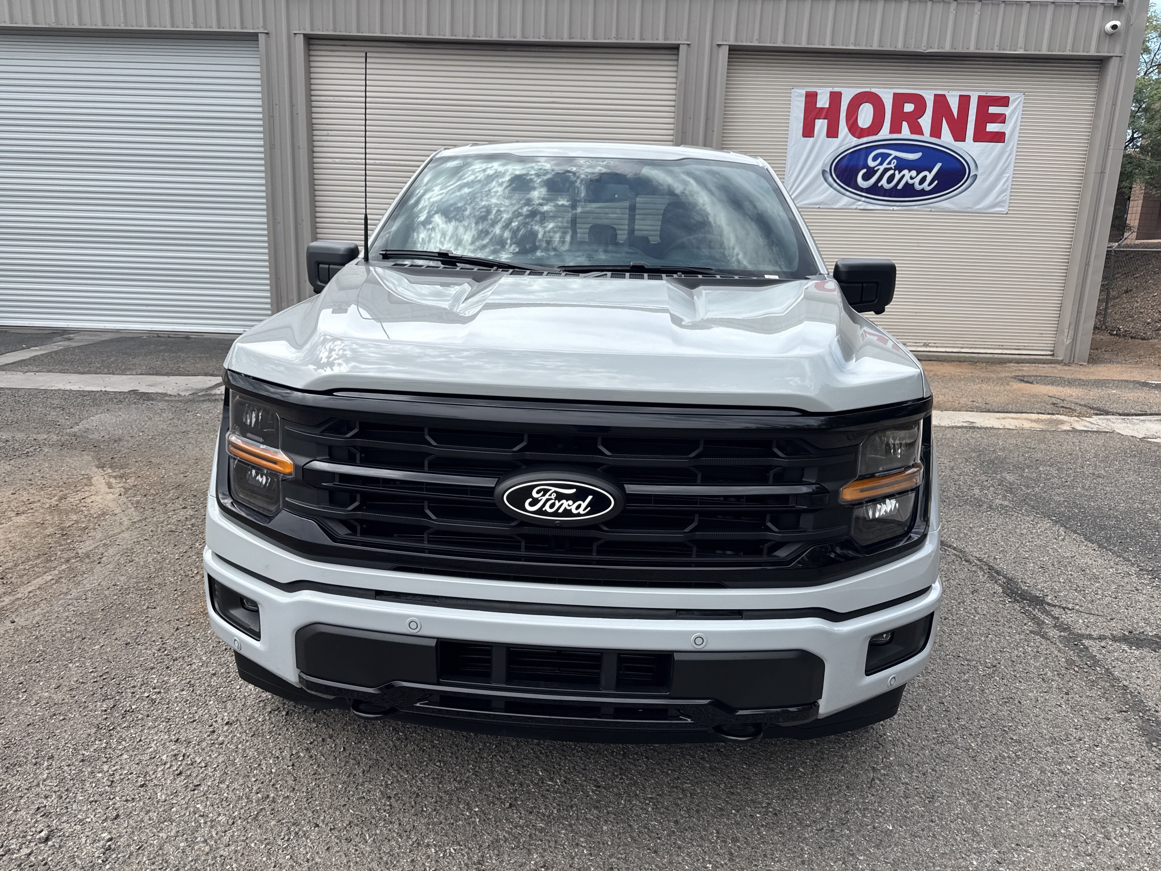 New 2026 Avalanche Ford XLT image 2