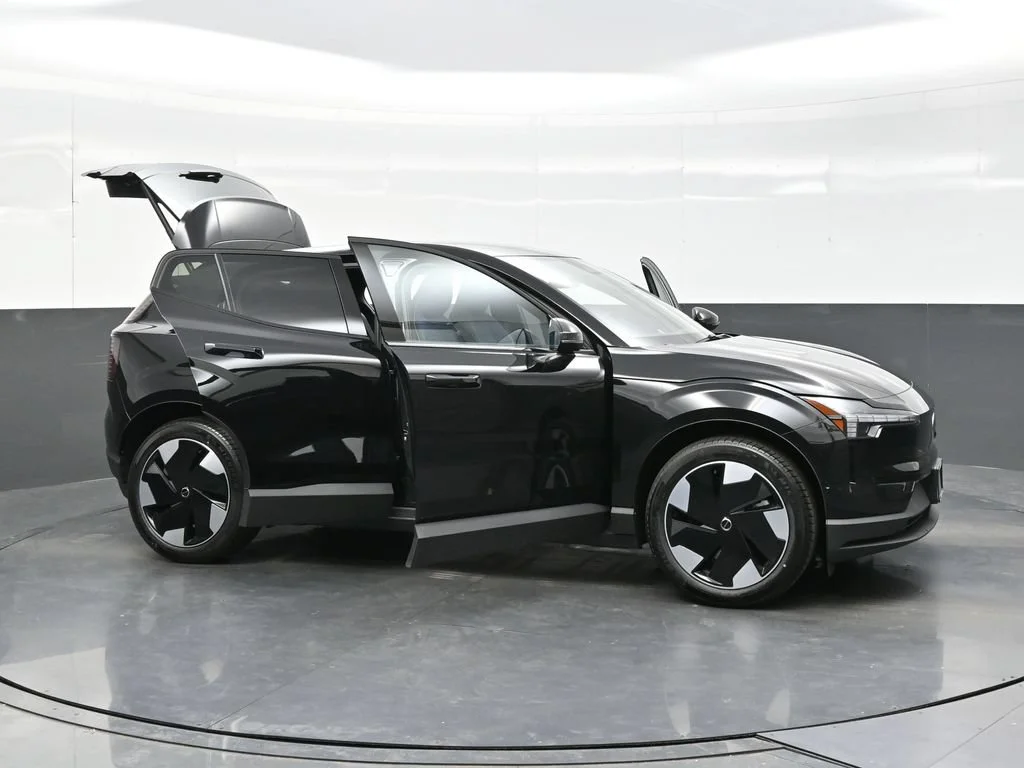 New 2026 Black Volvo Twin Motor Performance Ultra image 40