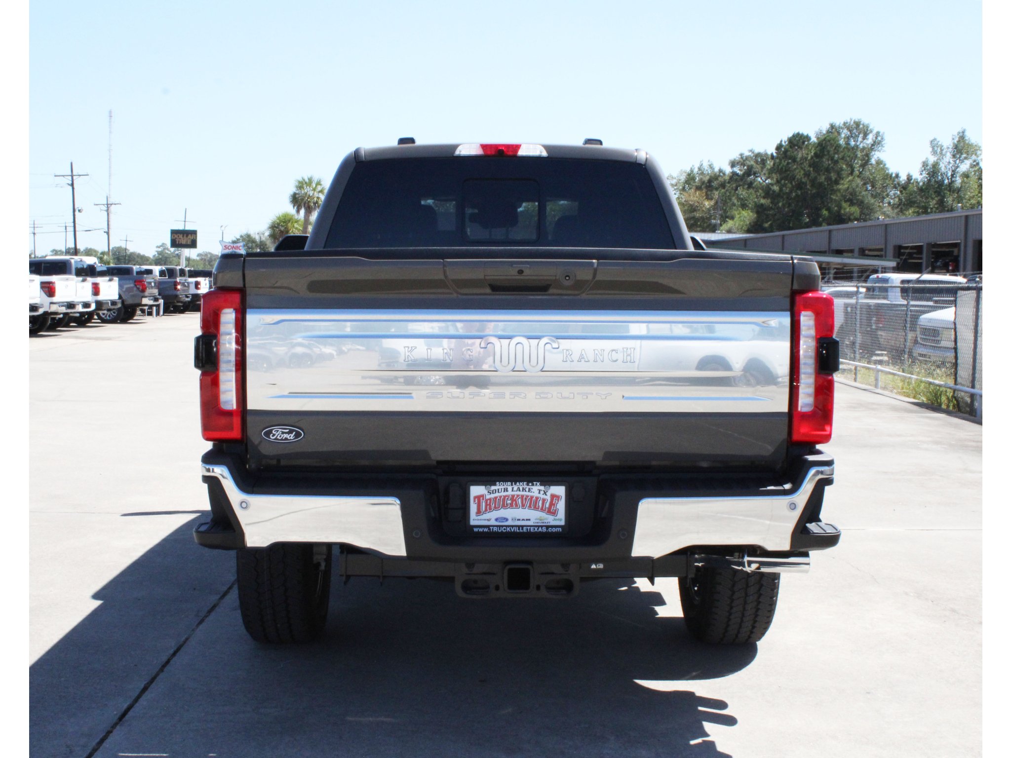 New 2027 Marsh Gray Metallic Ford King Ranch image 25