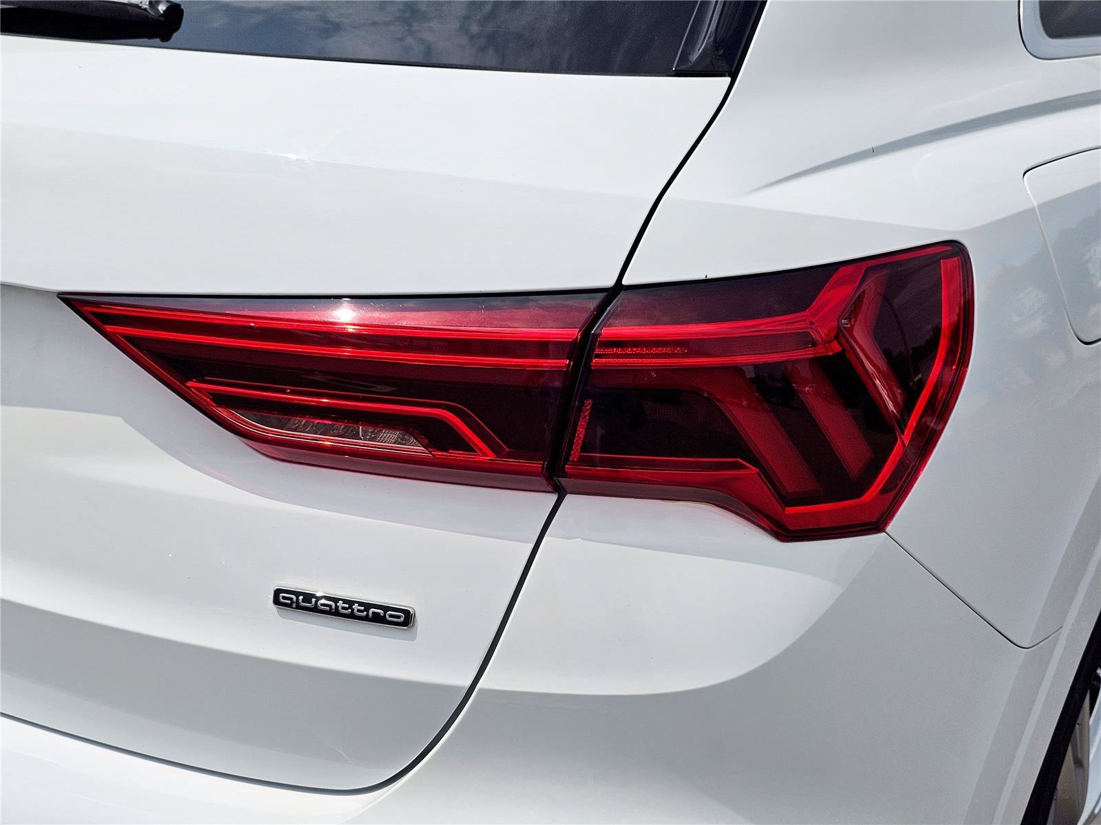 2024 Audi Q3 S Line Premium Plus - Photo 9