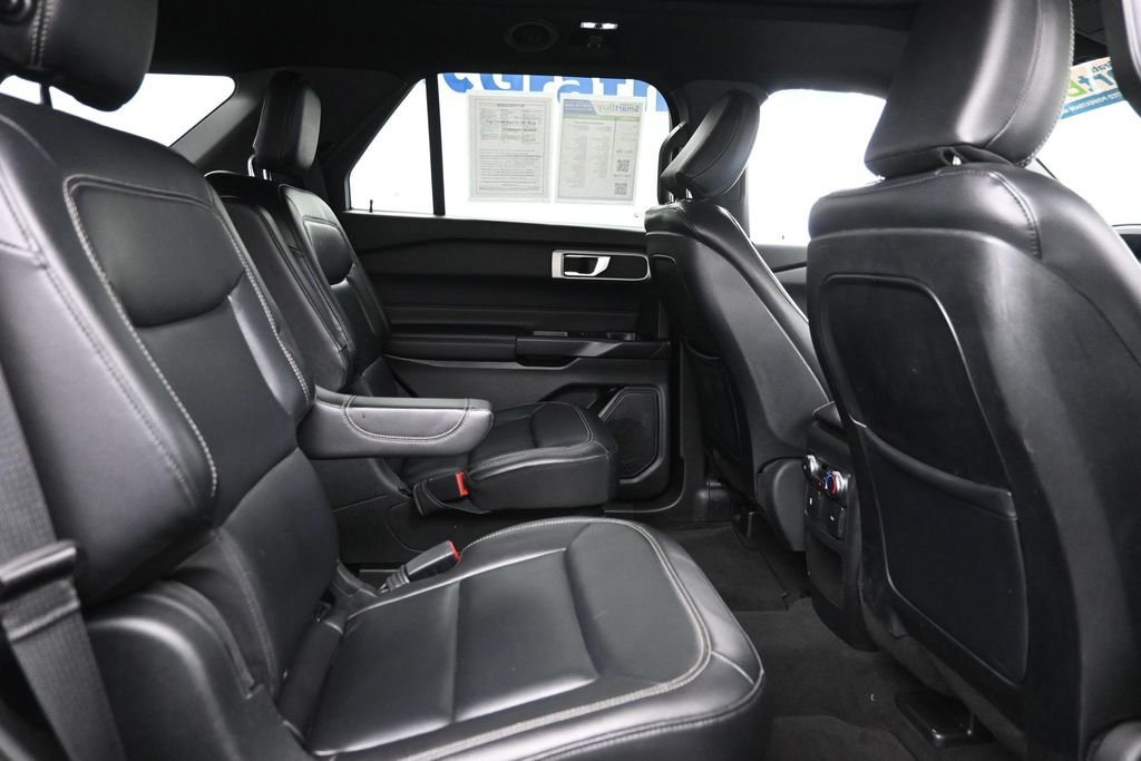 Used 2020 Green Ford XLT image 10