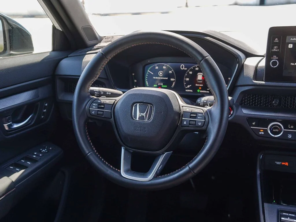 Certified Used 2026 Platinum White Honda Sport-L image 15