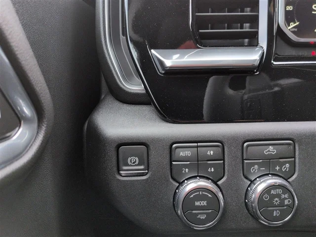 New 2026 Onyx Black GMC Elevation image 77