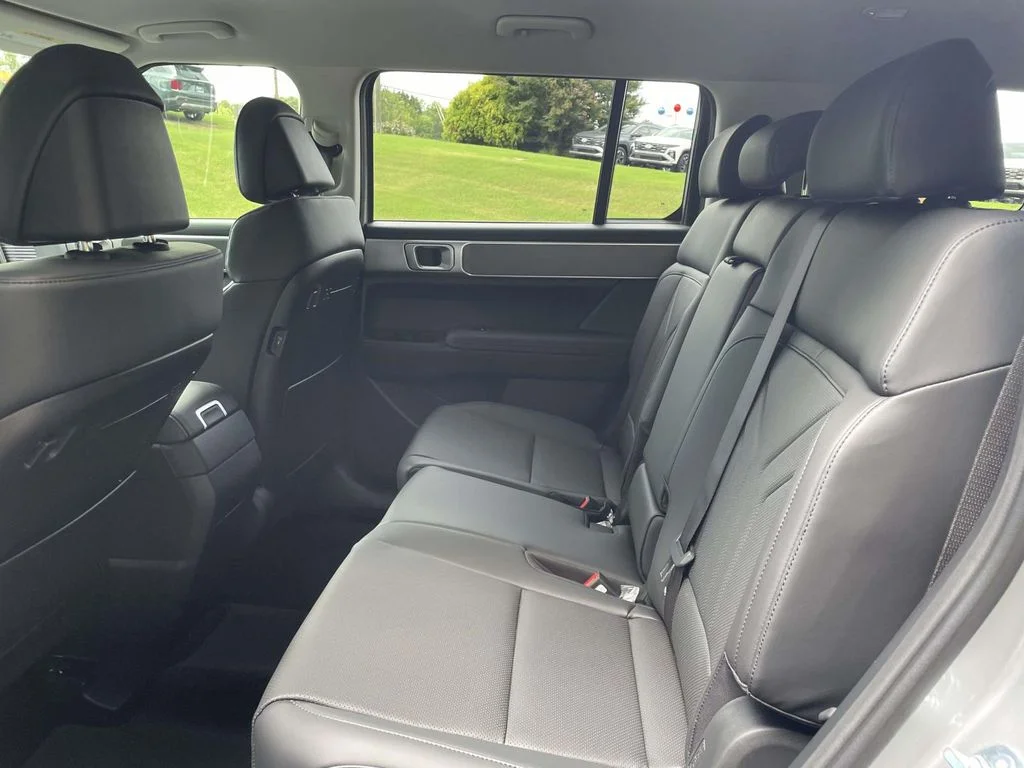 New 2026 Silver Hyundai SEL image 12