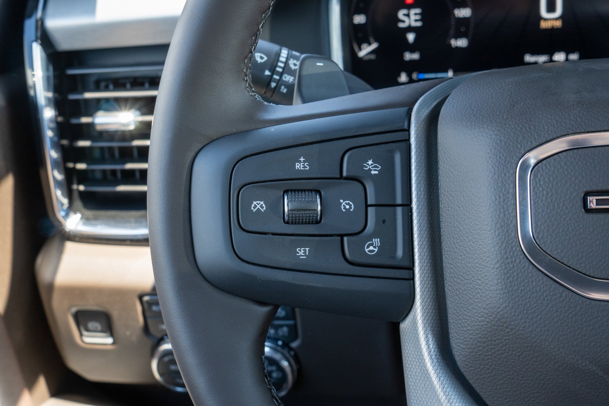 New 2026 Glacier White Tricoat GMC Denali image 24