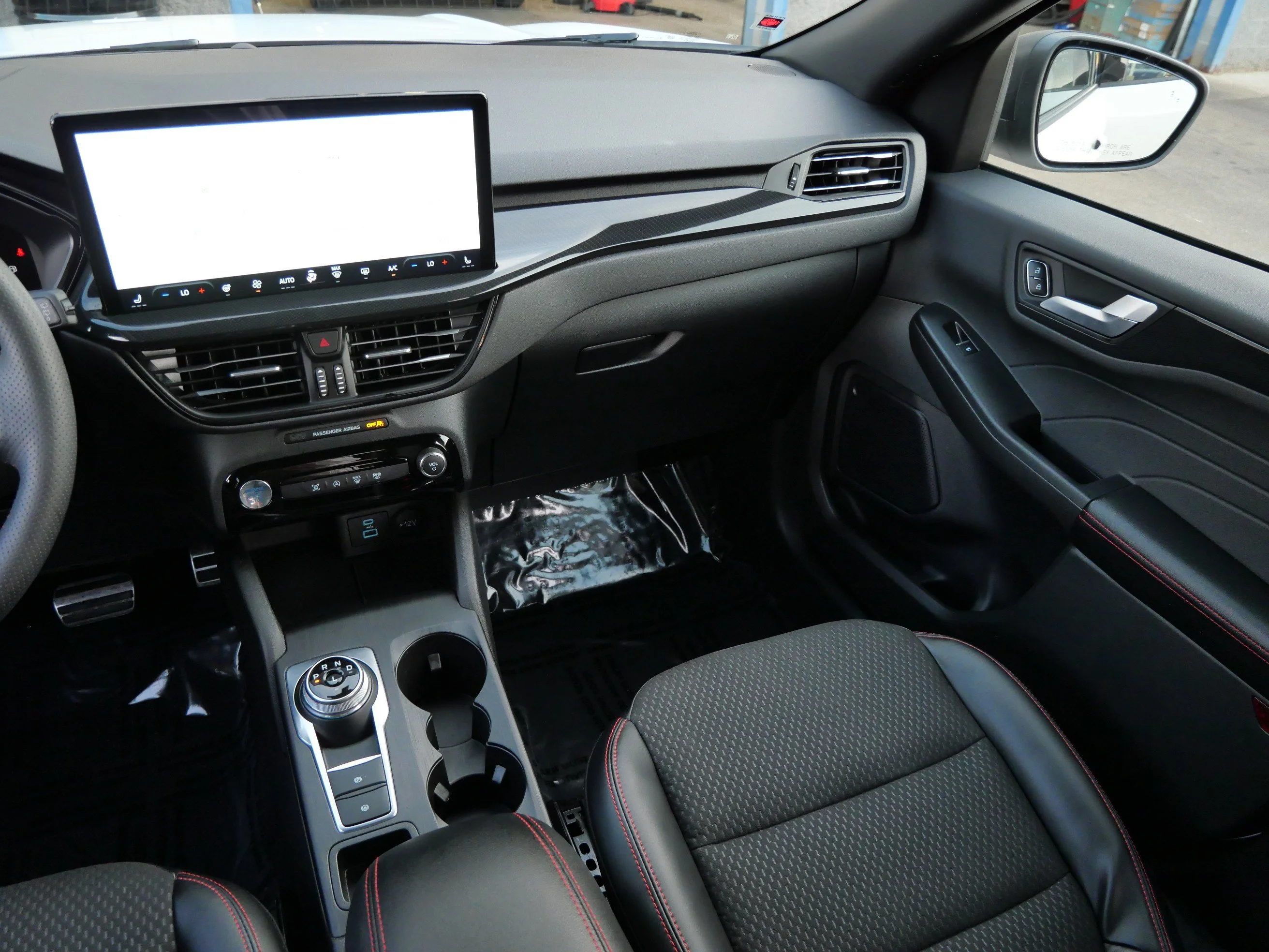 Certified Used 2023 Oxford White Ford ST-Line image 11