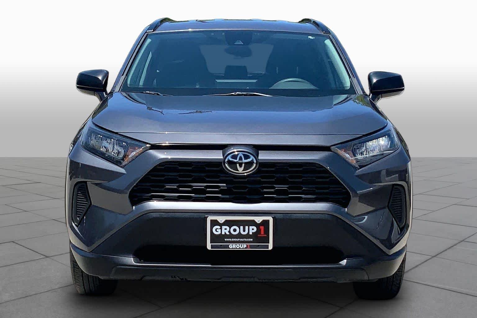 Used 2021 Magnetic Gray Metallic Toyota LE image 4