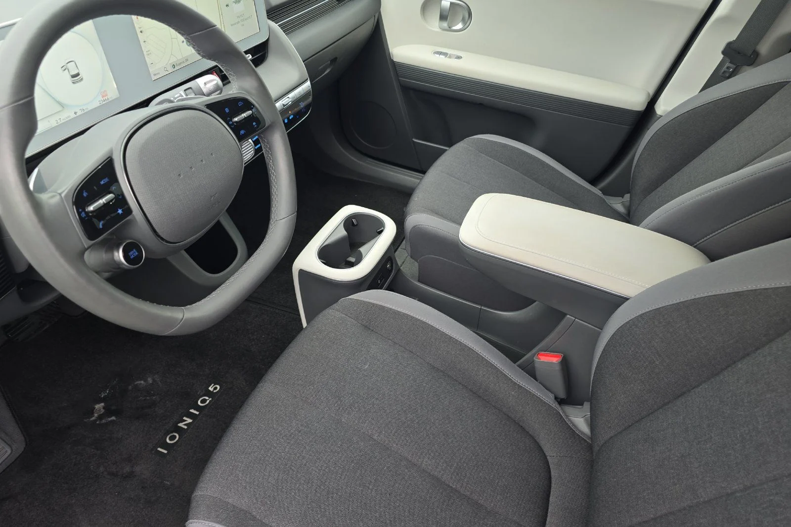Used 2024 Green Hyundai SEL image 9