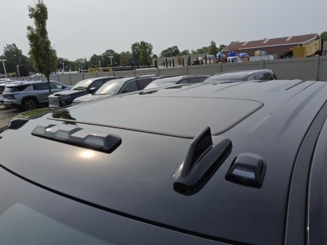 Used 2026 Onyx Black GMC AT4X image 7