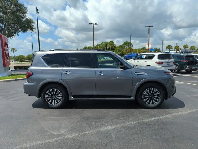 Used 2023 Gray Nissan SL image 3