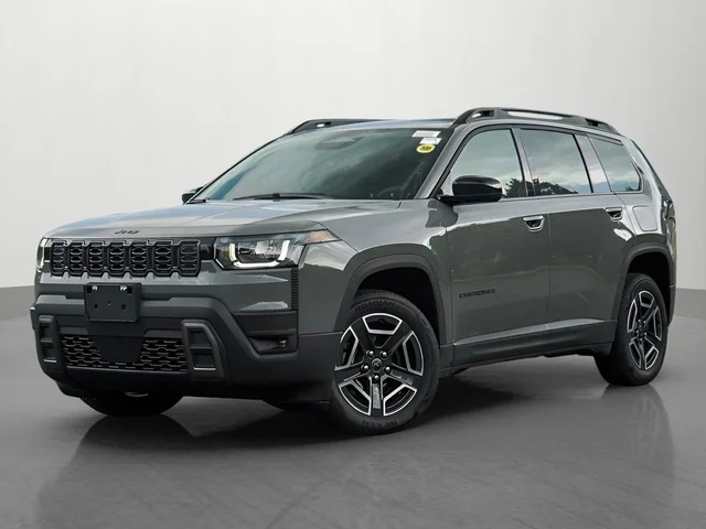 2026 Jeep Cherokee Laredo