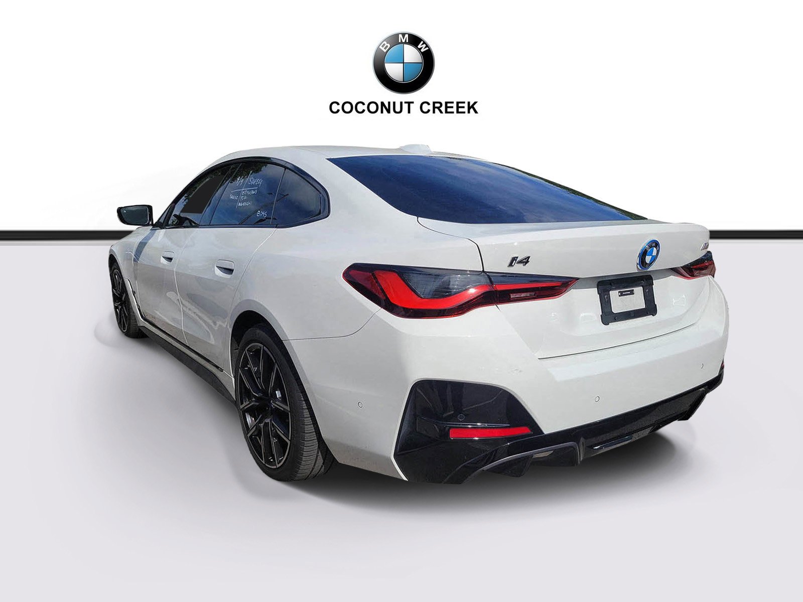 Certified Used 2024 Alpine White BMW M50 image 3