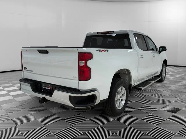 Used 2024 White Chevrolet LT image 5