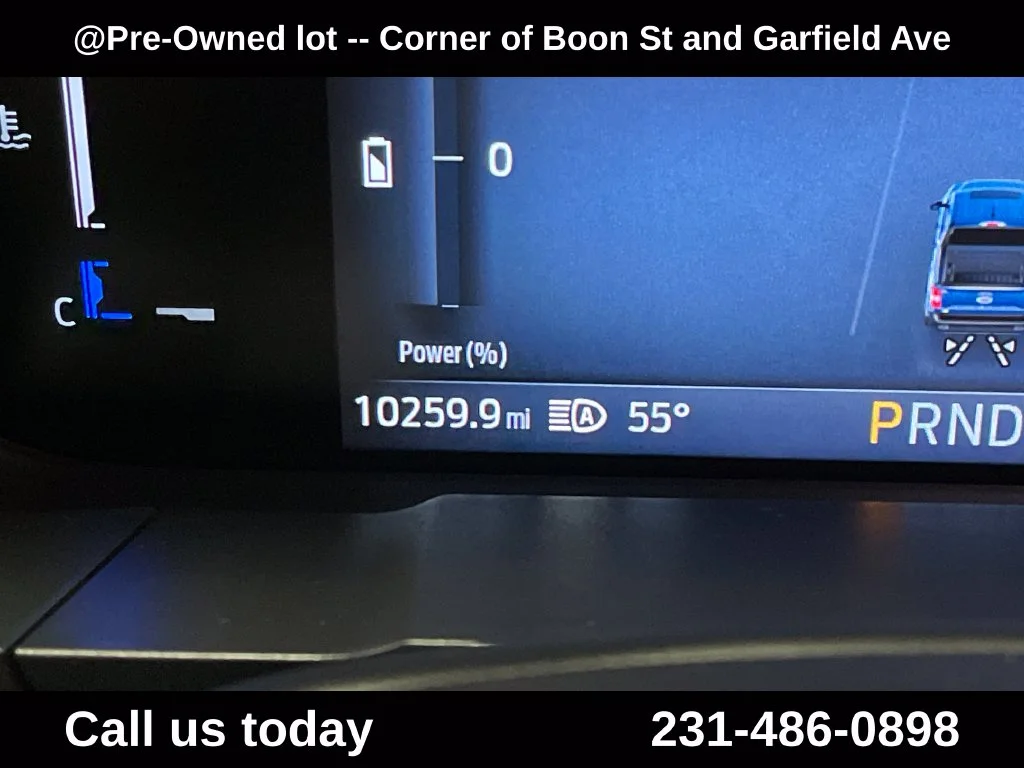 Used 2025 White Ford XLT image 21