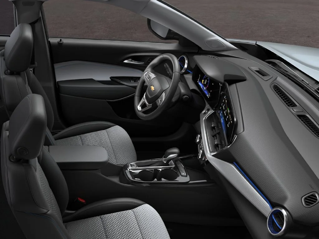 2026 Chevrolet Trax LT - Photo 11
