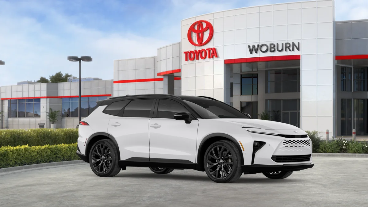 New 2026 Oxygen White with Black roof Toyota Limited image 15
