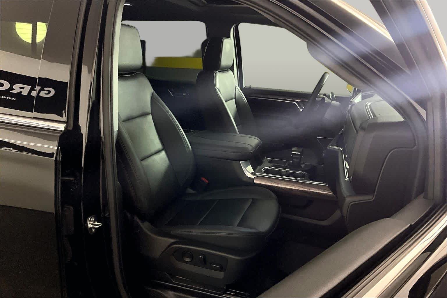 2023 Chevrolet Silverado 1500 LTZ - Photo 9