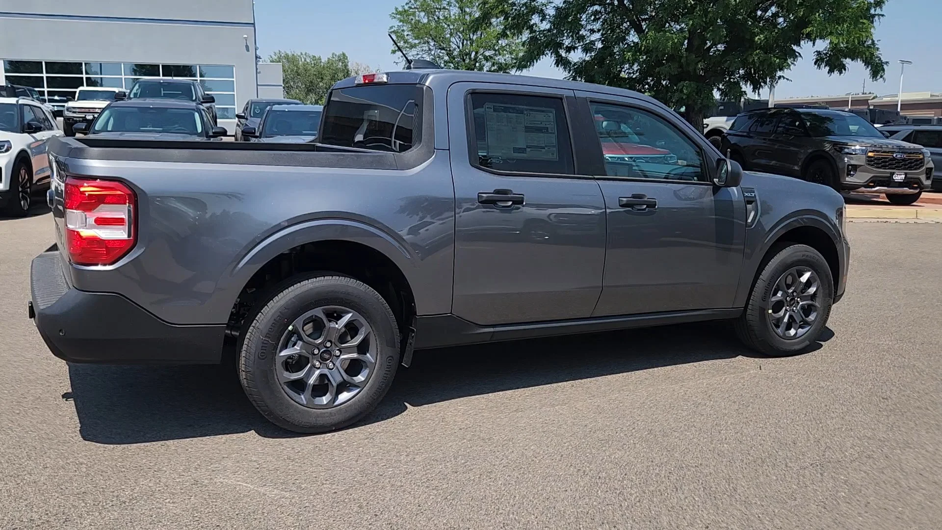 New 2026 Carbonized Gray Metallic Ford XLT image 11