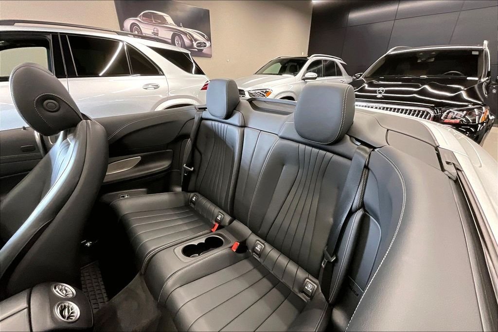 2022 Mercedes-Benz E-Class E450 - Photo 18