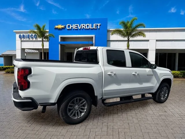New 2026 Summit White Chevrolet LT image 7
