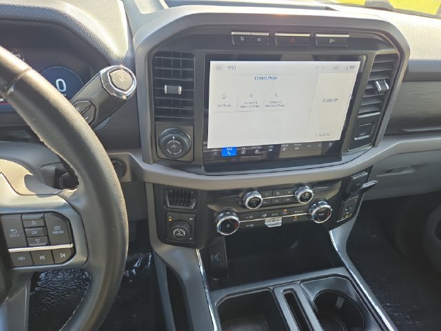 Used 2024 Blue Metallic Ford XLT image 22