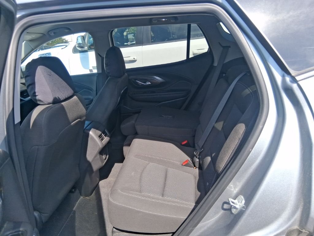 Used 2023 Silver GMC SLE image 16