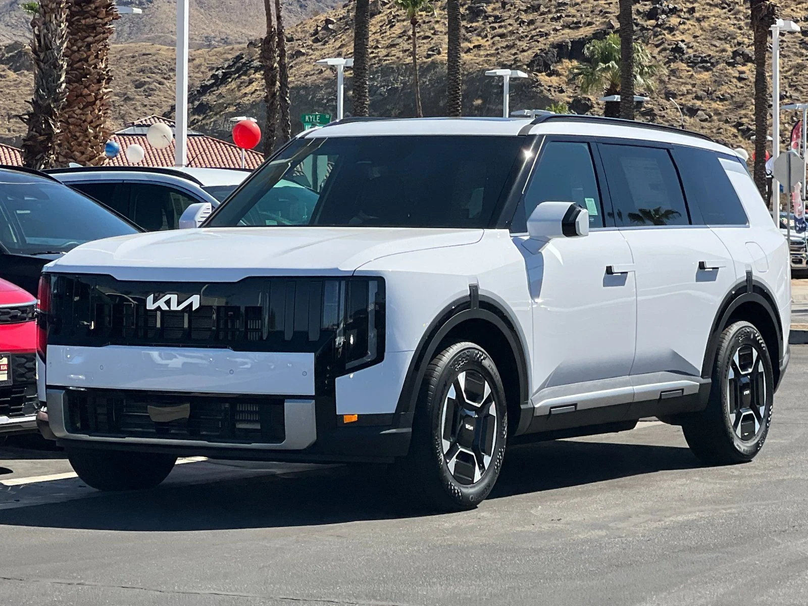 New 2027 White Kia EX image 7
