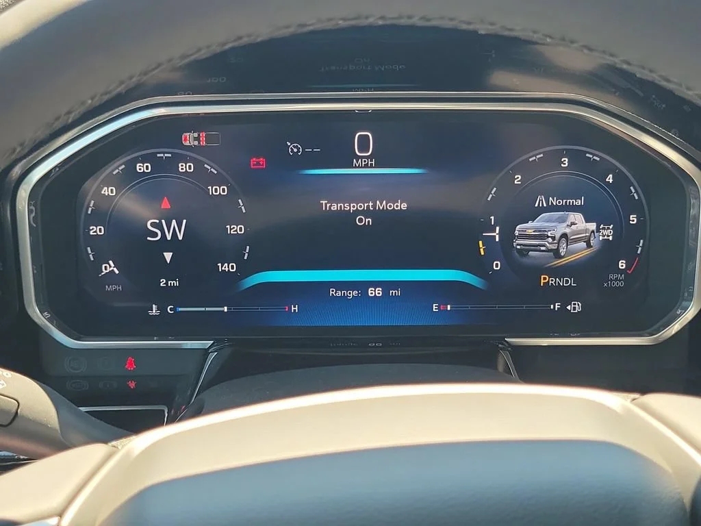 New 2026 Summit White Chevrolet LT (2FL) image 11