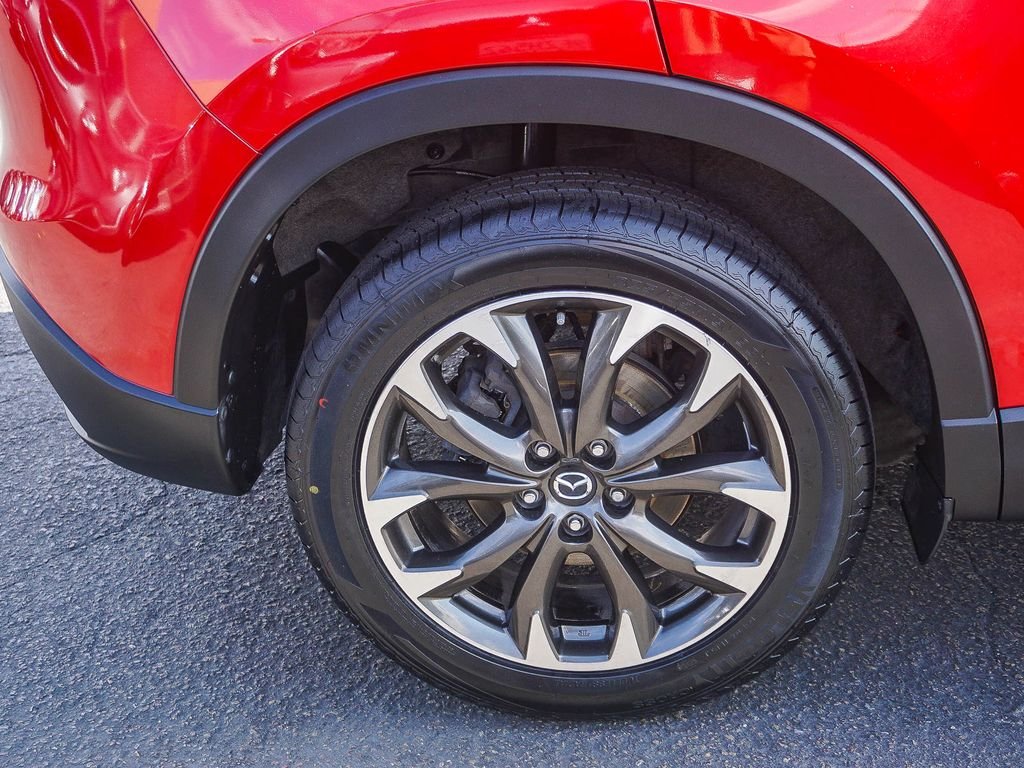 Used 2016 Red Mazda Grand Touring image 8