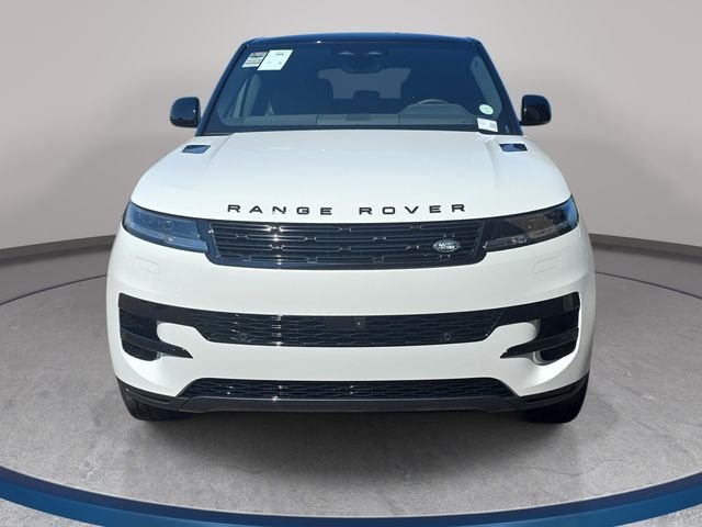 New 2026 Fuji White Land Rover SE image 2