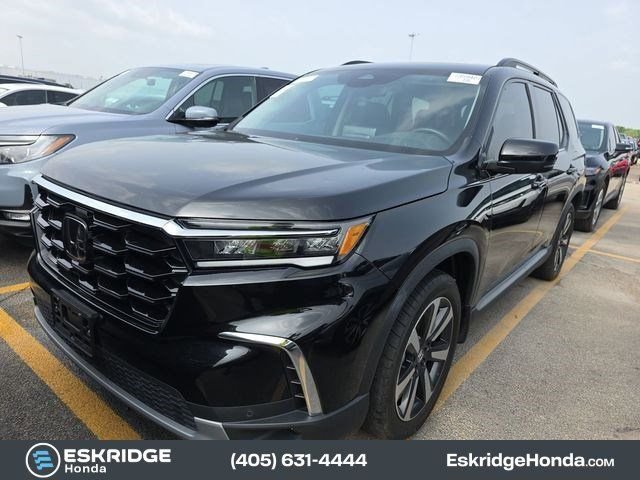 2024 Honda Pilot Touring 2WD's photo