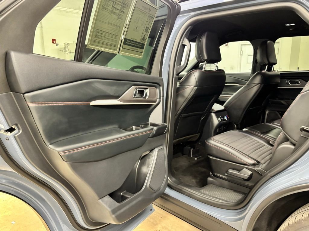Used 2025 Blue Ford ST-Line image 19