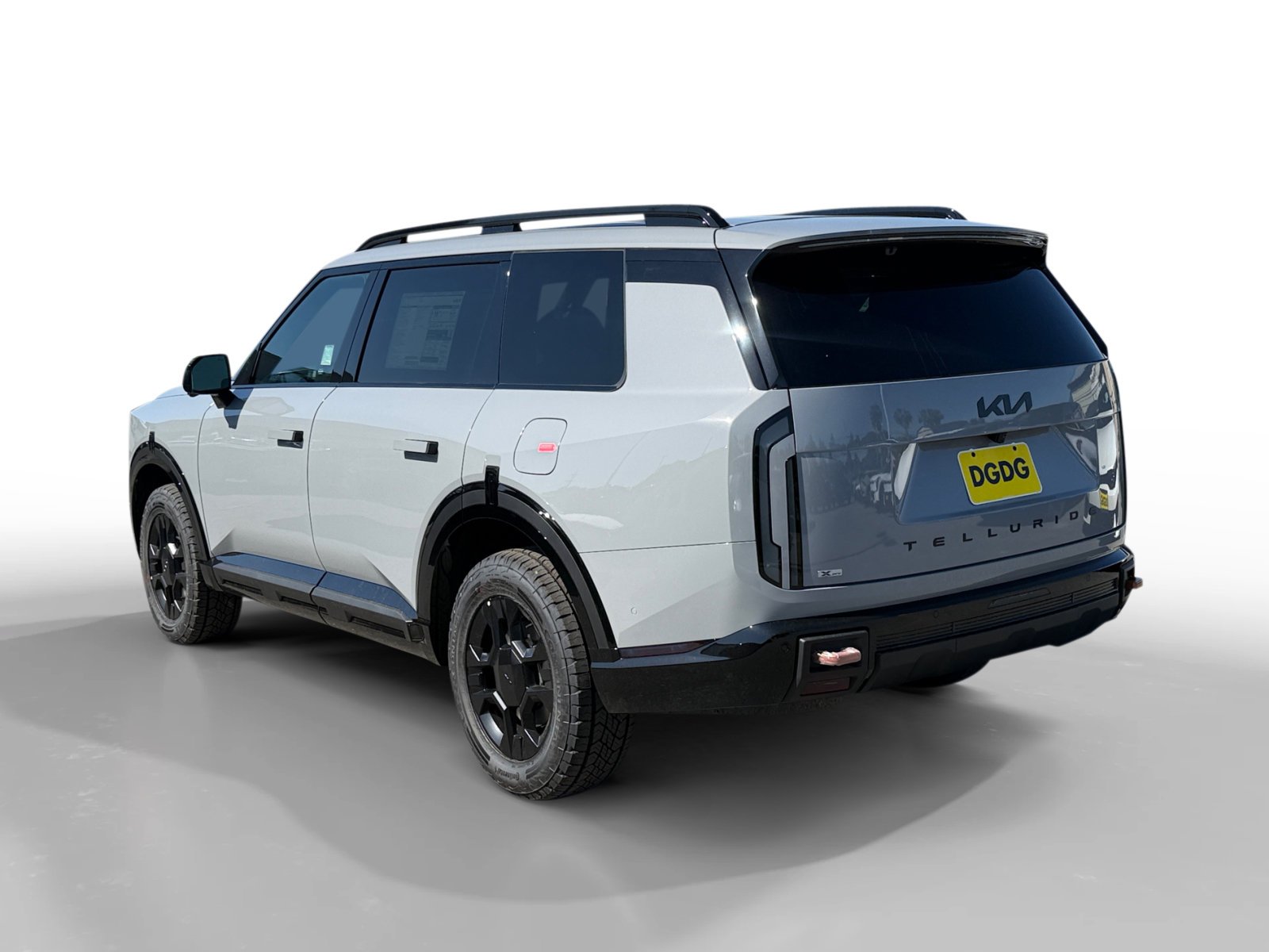New 2027 Wolf Gray Kia X-Pro SX-Prestige image 3