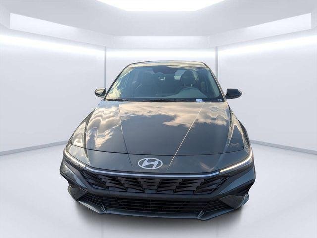 New 2026 Gray Hyundai SEL Sport image 8