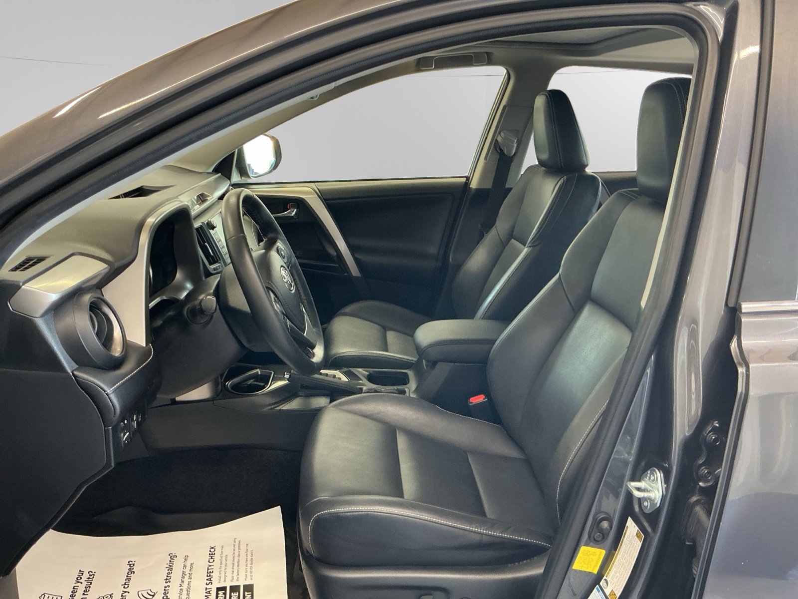 Used 2016 Black Toyota Limited image 9