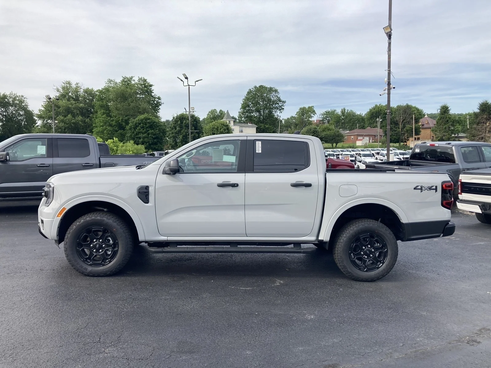 New 2026 Avalanche Ford XLT image 5