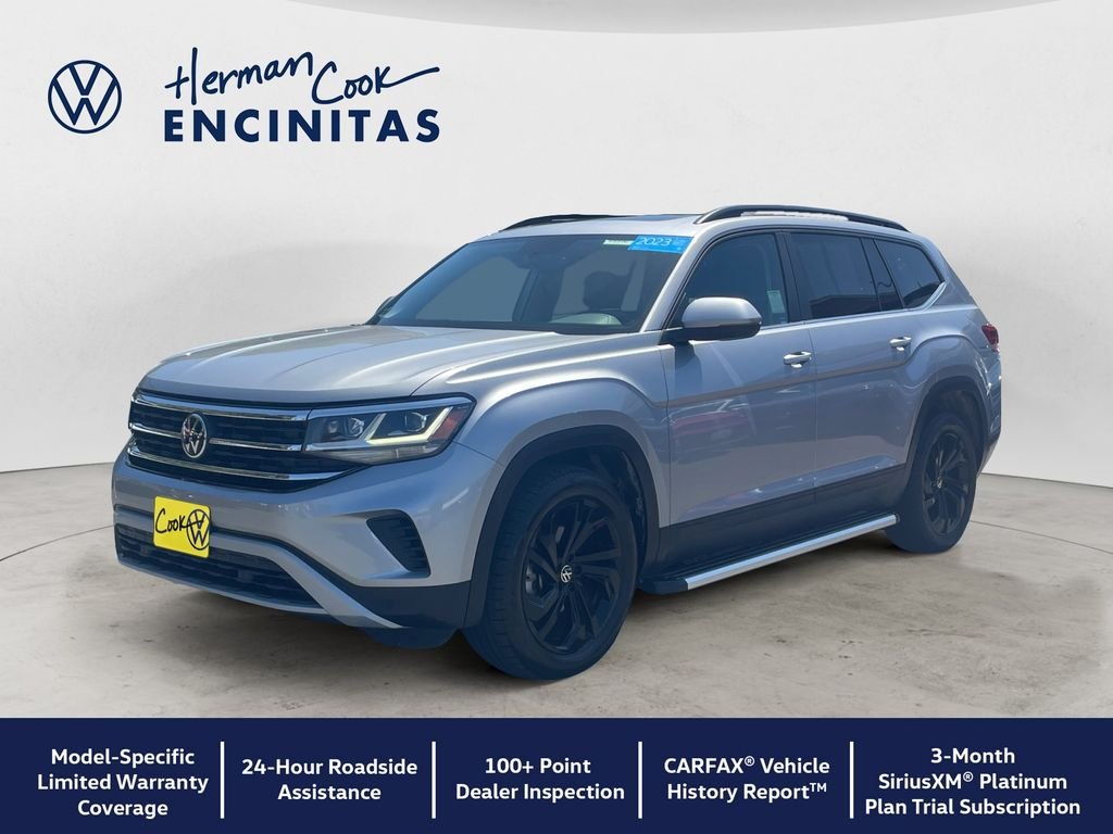 Silver Metallic 2023 Volkswagen Atlas V6 SE FWD with Technology SUV / Crossover Front-Wheel Drive