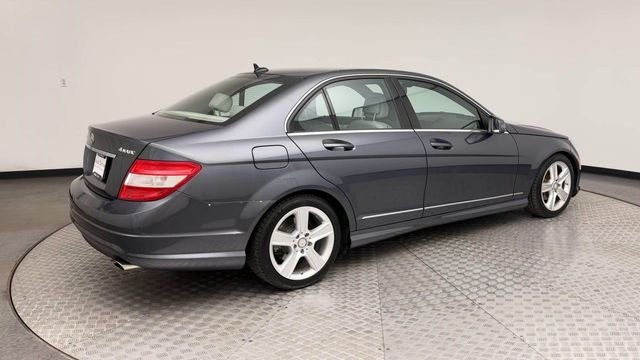 Used 2011 Silver Mercedes-Benz C 300 image 2