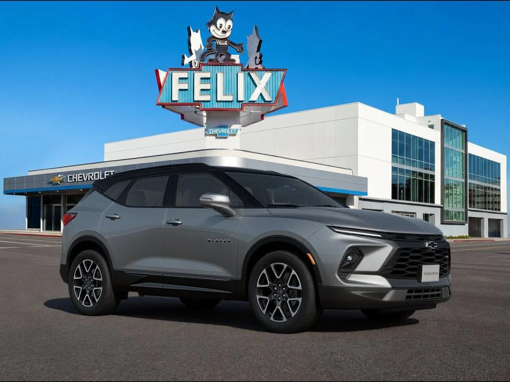 New 2026 Sterling Gray Metallic Chevrolet RS image 4