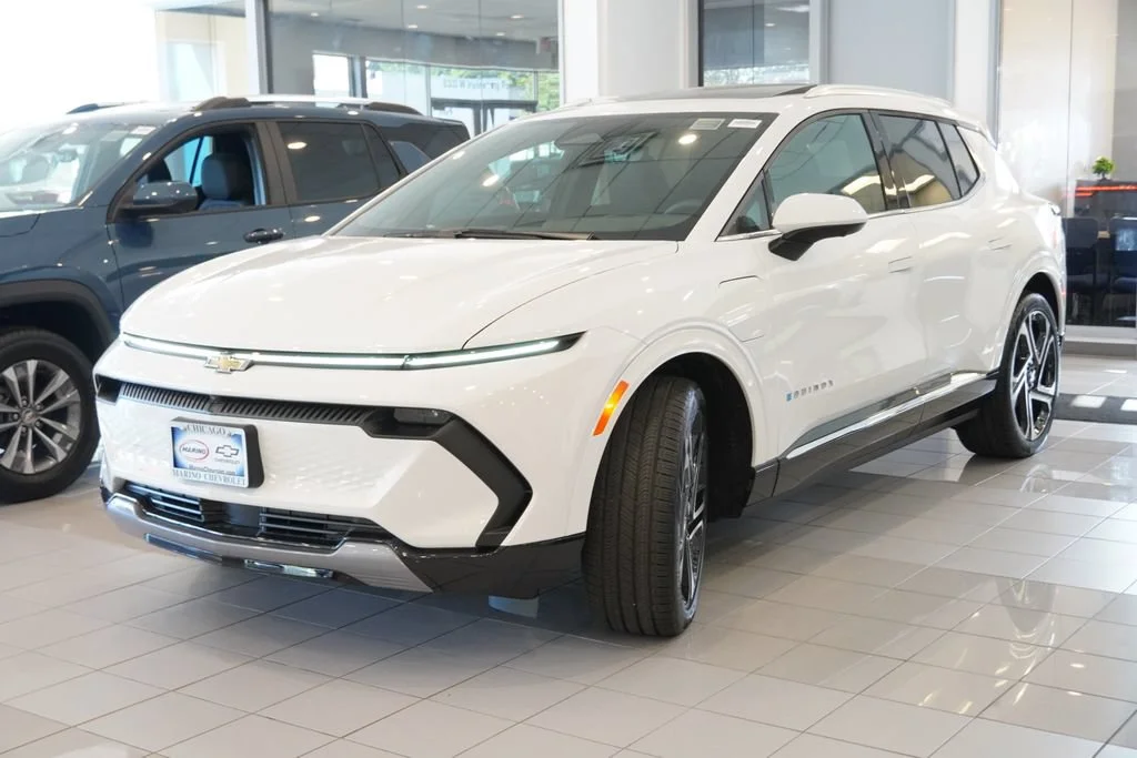 New 2026 Summit White Chevrolet LT image 3