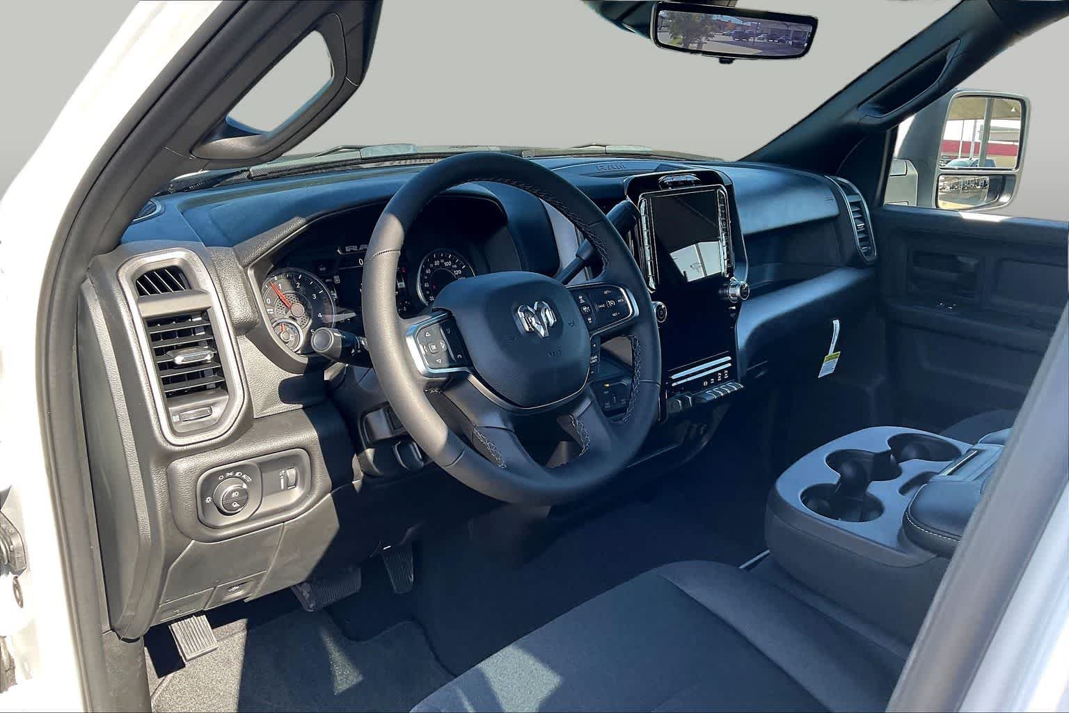 2026 RAM 2500 Tradesman - Photo 8