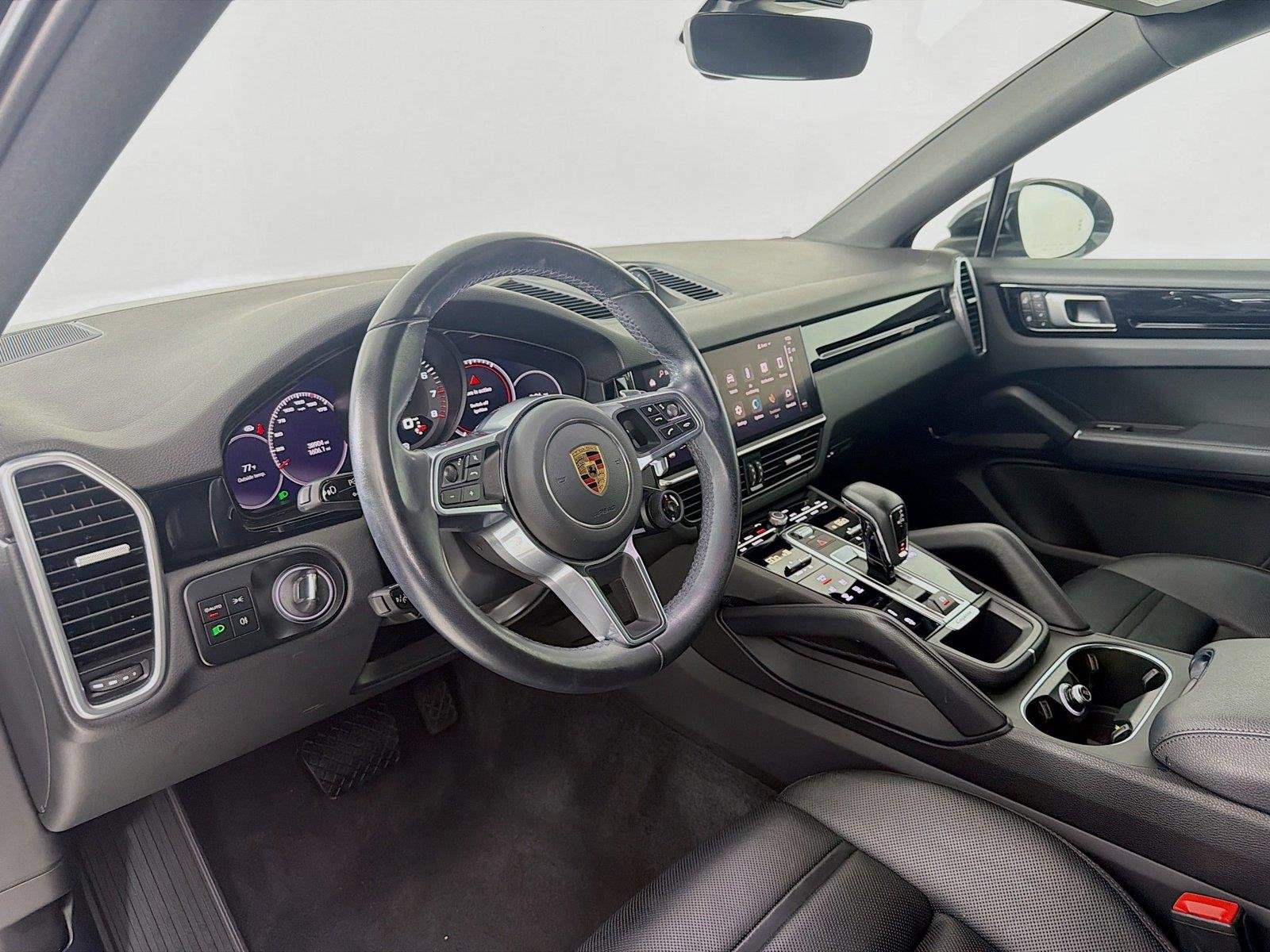 Used 2023 Chromite Black Metallic Porsche Base image 4