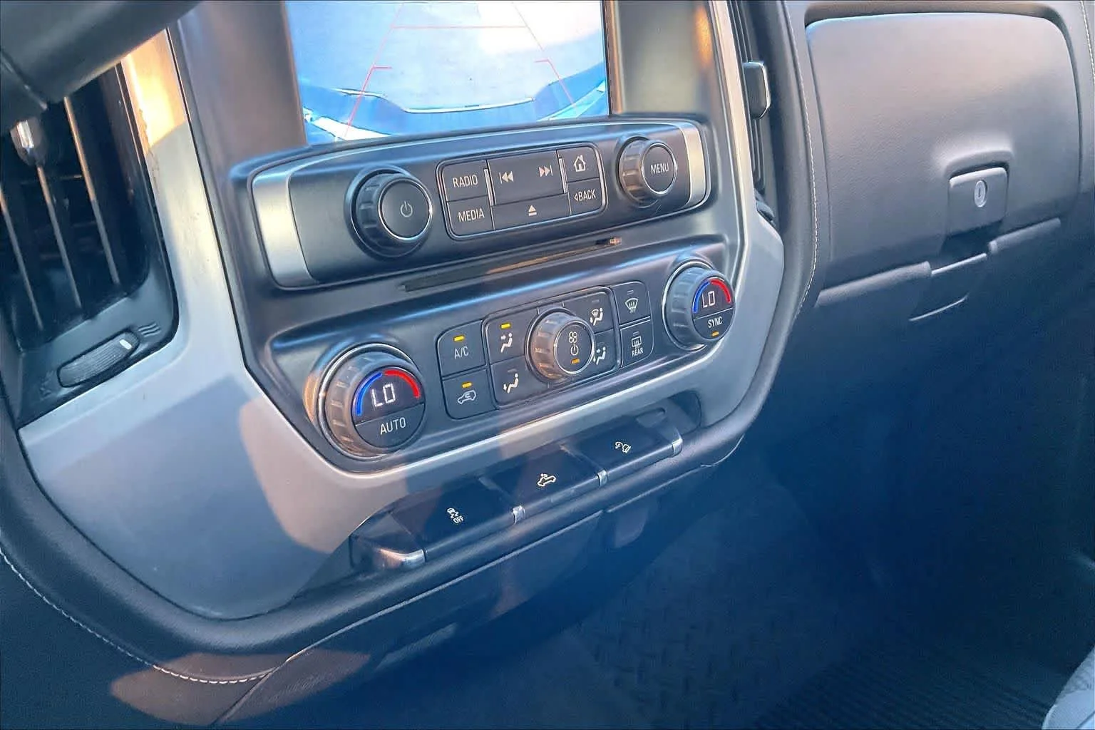 Used 2019 Stone Blue Metallic GMC SLE image 30