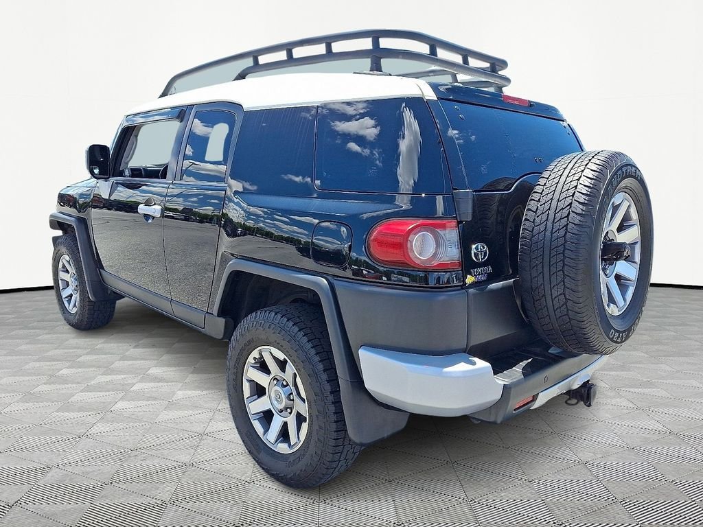 Used 2014 Black Toyota Base image 5