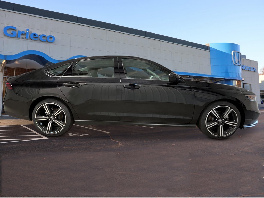 New 2026 Crystal Black Pearl Honda SE image 7