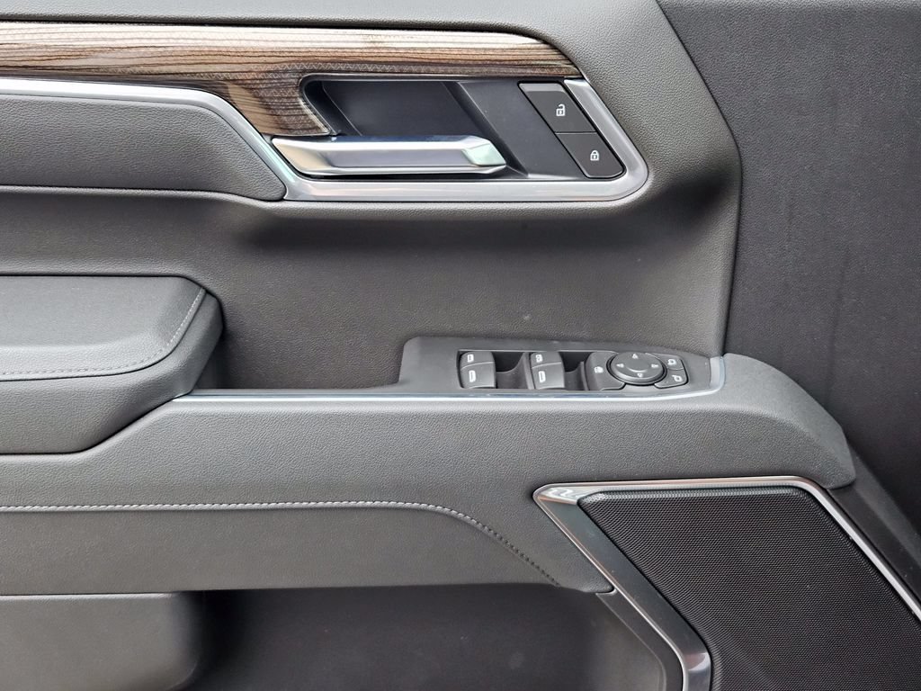 2026 Chevrolet Silverado 1500 LT - Photo 19